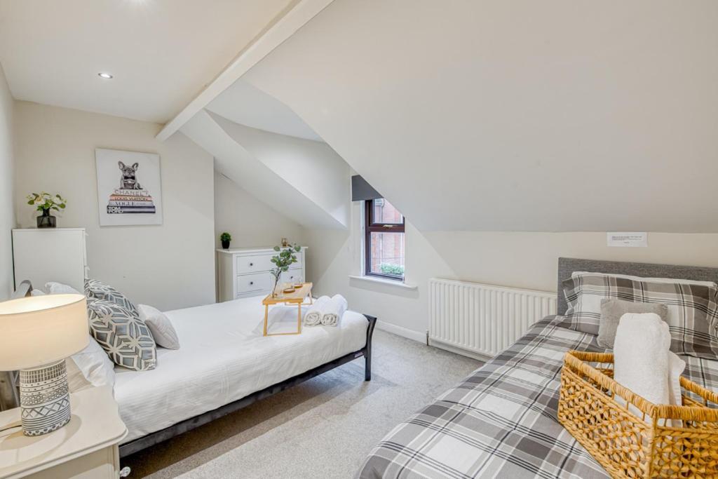 Charming City Home, Beside The Serene Ormeau Park Belfast Eksteriør bilde