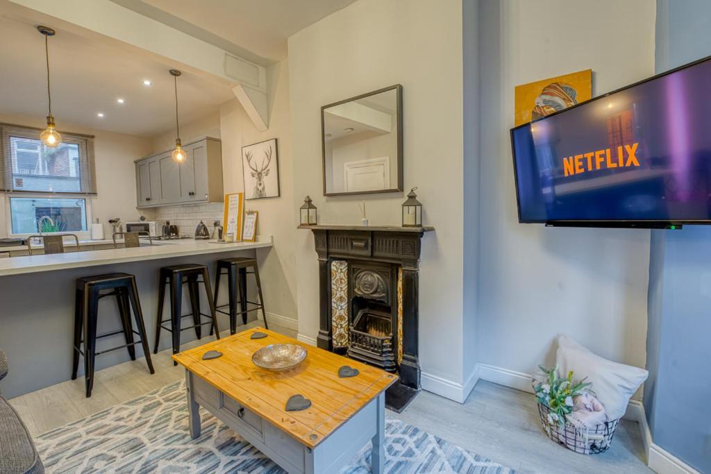 Charming City Home, Beside The Serene Ormeau Park Belfast Eksteriør bilde