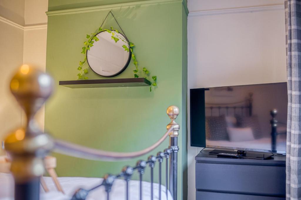 Charming City Home, Beside The Serene Ormeau Park Belfast Eksteriør bilde