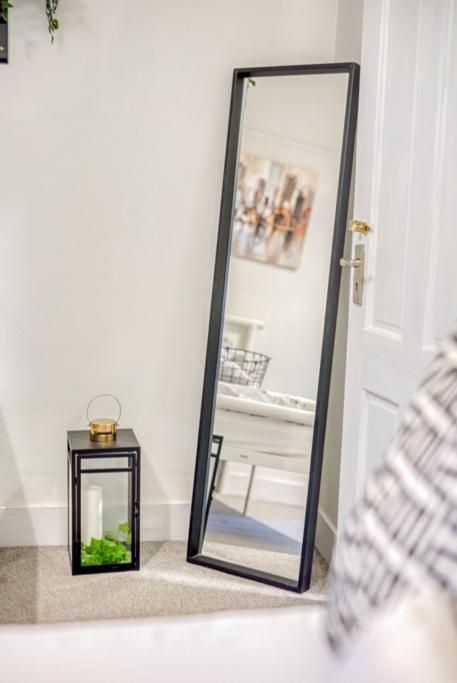 Charming City Home, Beside The Serene Ormeau Park Belfast Eksteriør bilde